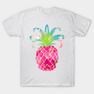 Pink pineapple and spring flowers, watercolor effects T-Shirt